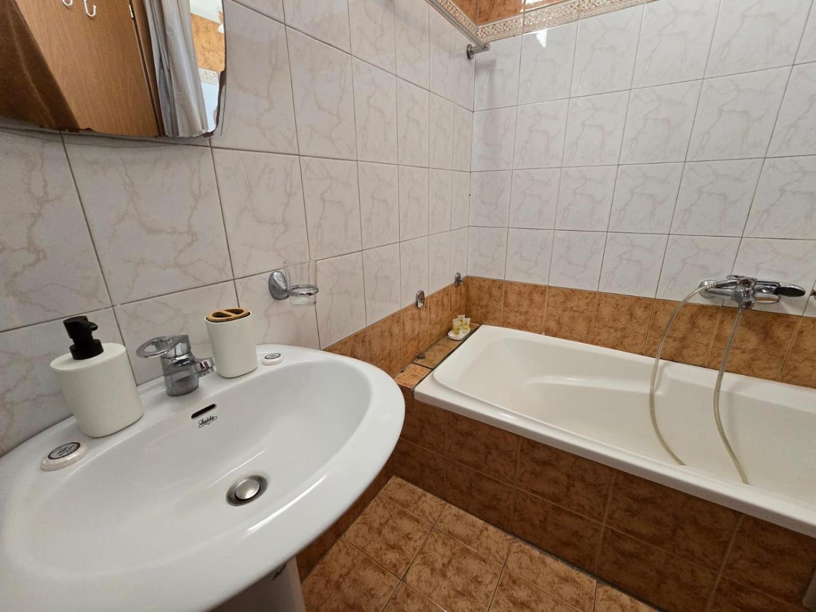 Maria Beach Apartement In Korinth! Eksteriør bilde